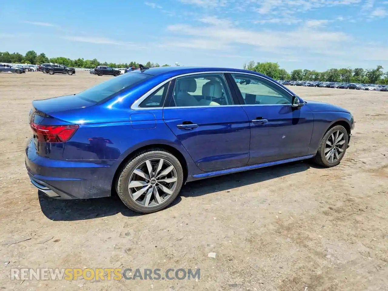 3 fotografías del automóvil dañado WAUABAF47NN002866 AUDI A4 2022