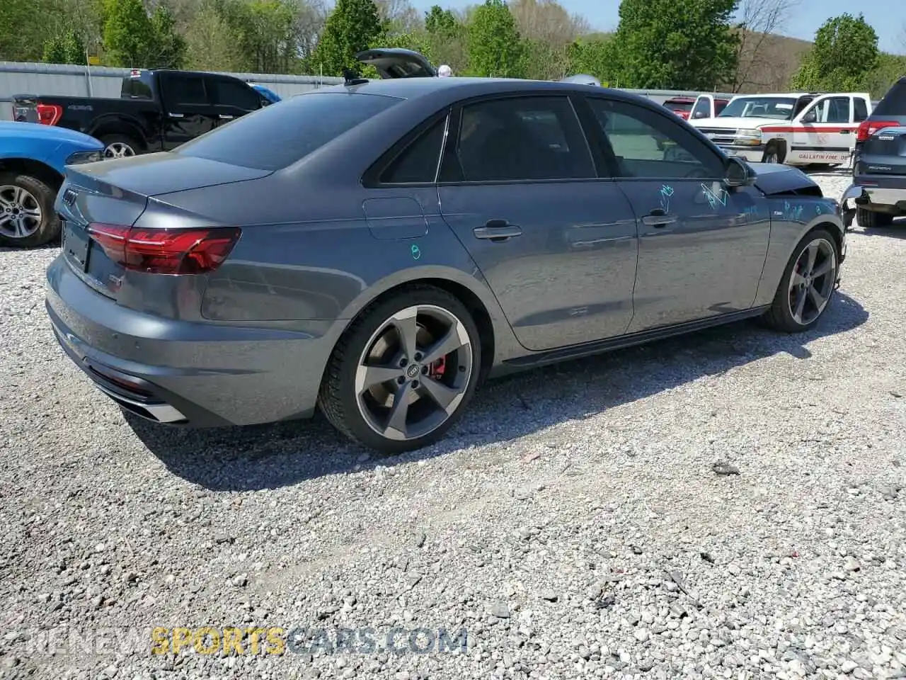 3 Photograph of a damaged car WAUEAAF41NN003998 AUDI A4 2022