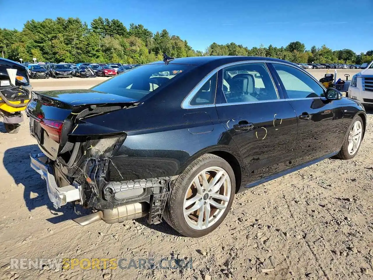 3 Фотография поврежденного автомобиля WAUEAAF44NN003882 AUDI A4 2022