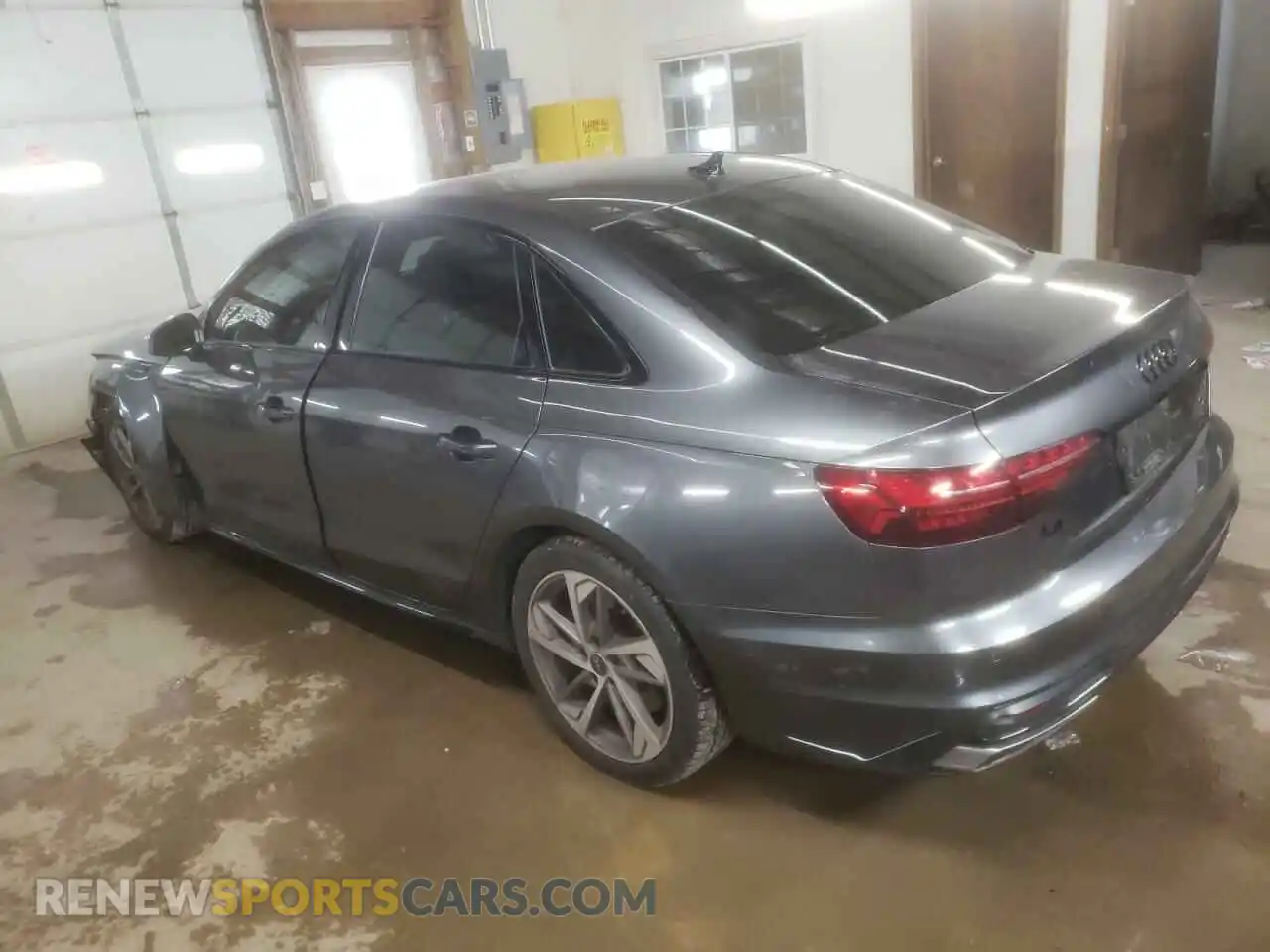2 Photograph of a damaged car WAUEAAF44NN005101 AUDI A4 2022
