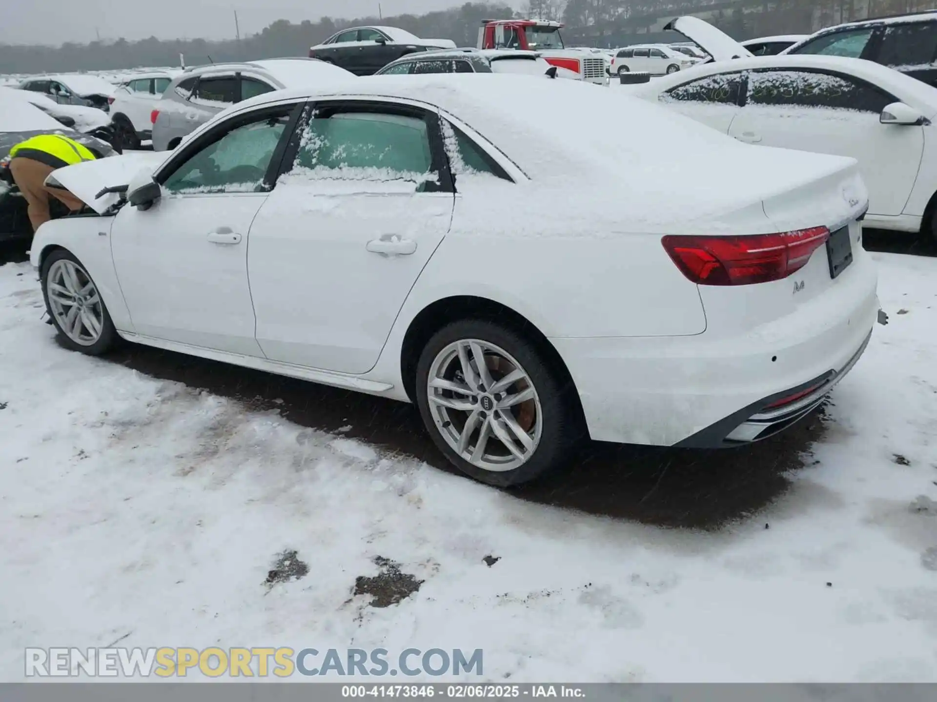 3 fotografías del automóvil dañado WAUEAAF48NN011774 AUDI A4 2022