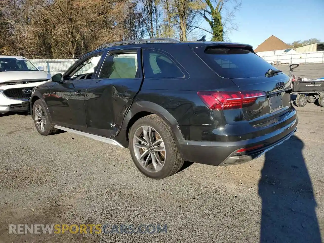 2 fotografías del automóvil dañado WA18AAF46PA084954 AUDI A4 2023