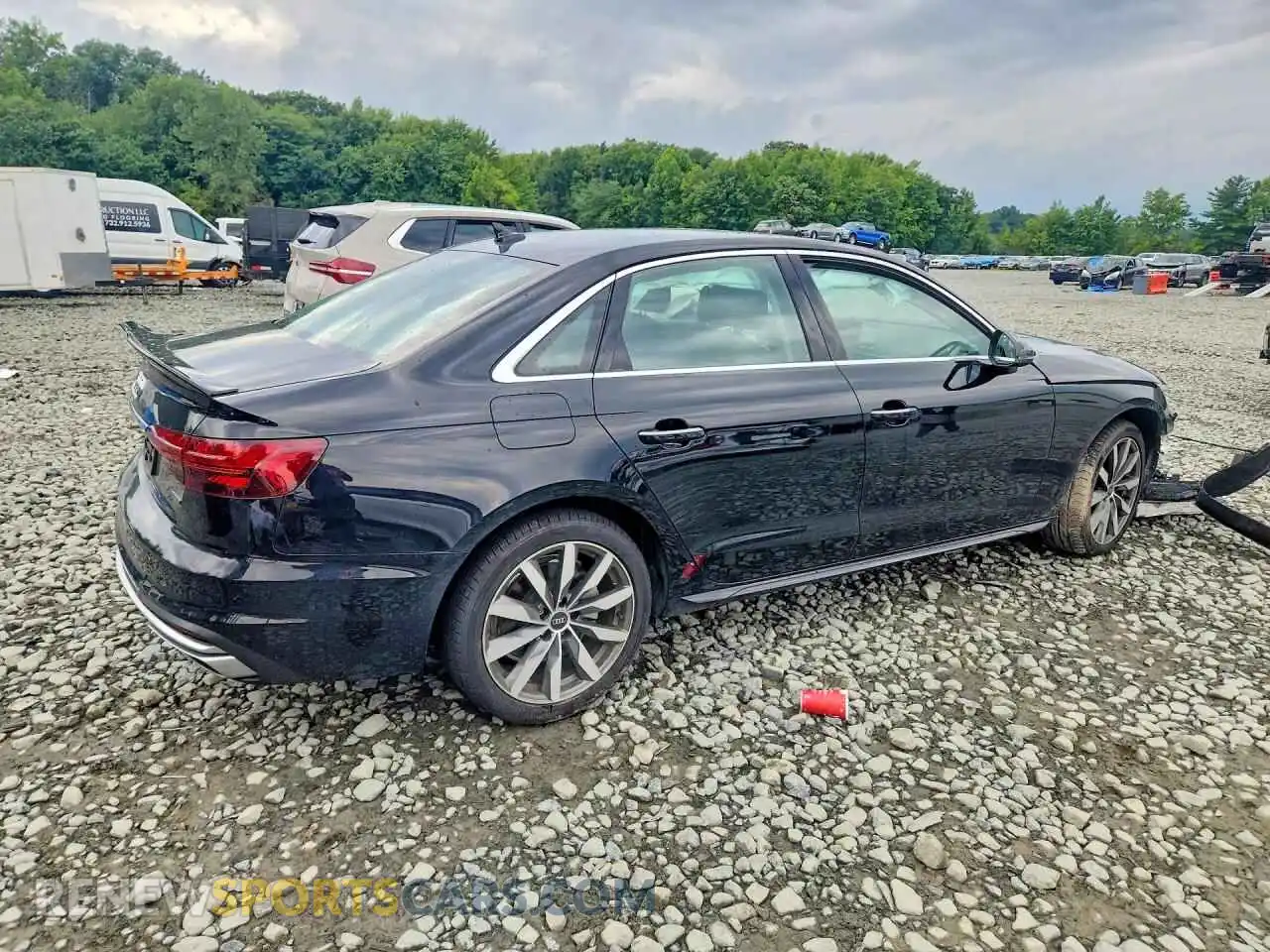 3 fotografías del automóvil dañado WAUABAF45PN017966 AUDI A4 2023