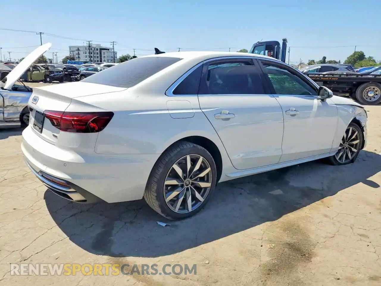3 Фотография поврежденного автомобиля WAUABAF49PN020367 AUDI A4 2023
