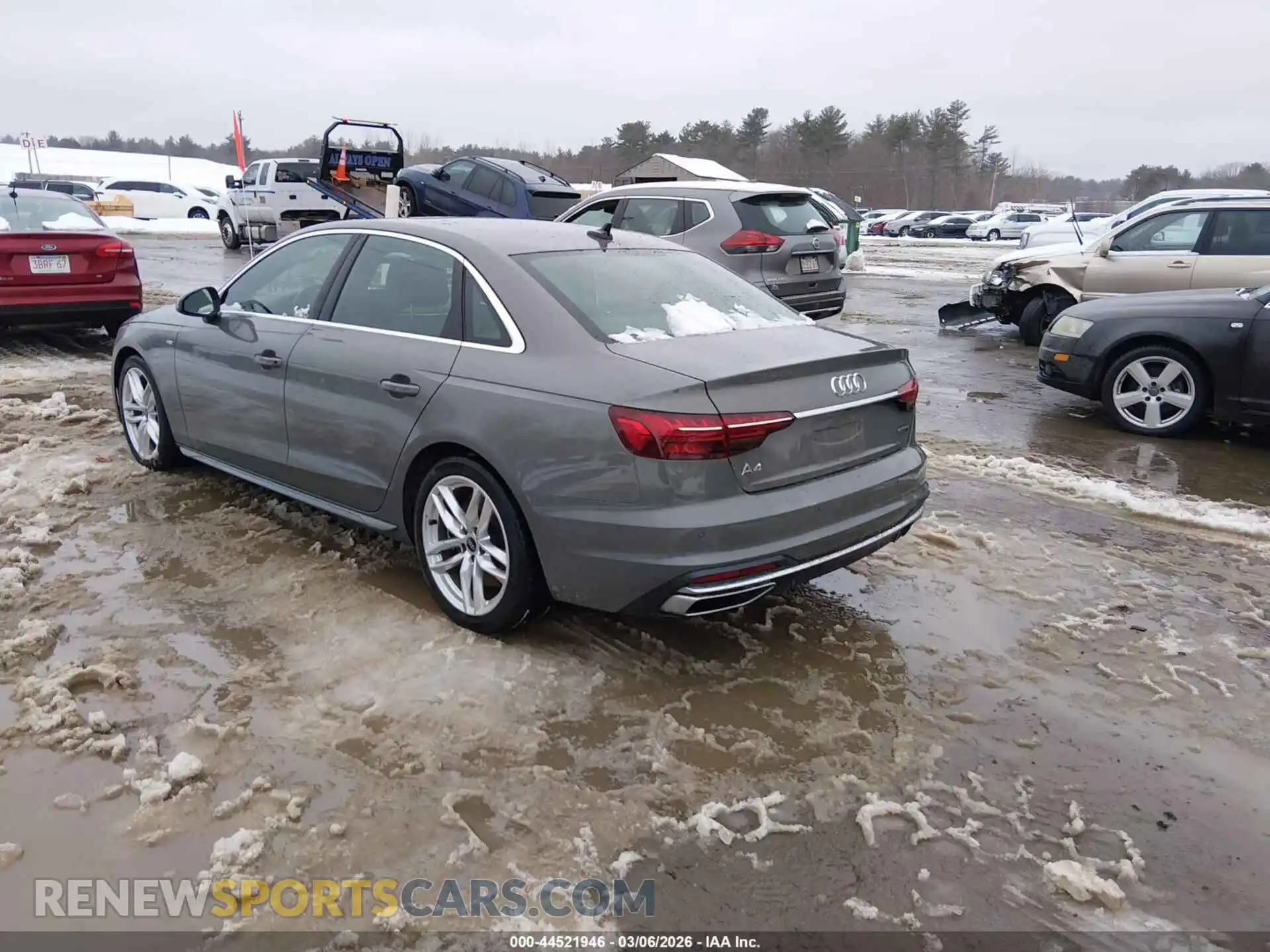 3 fotografías del automóvil dañado WAUDAAF4XPN003240 AUDI A4 2023