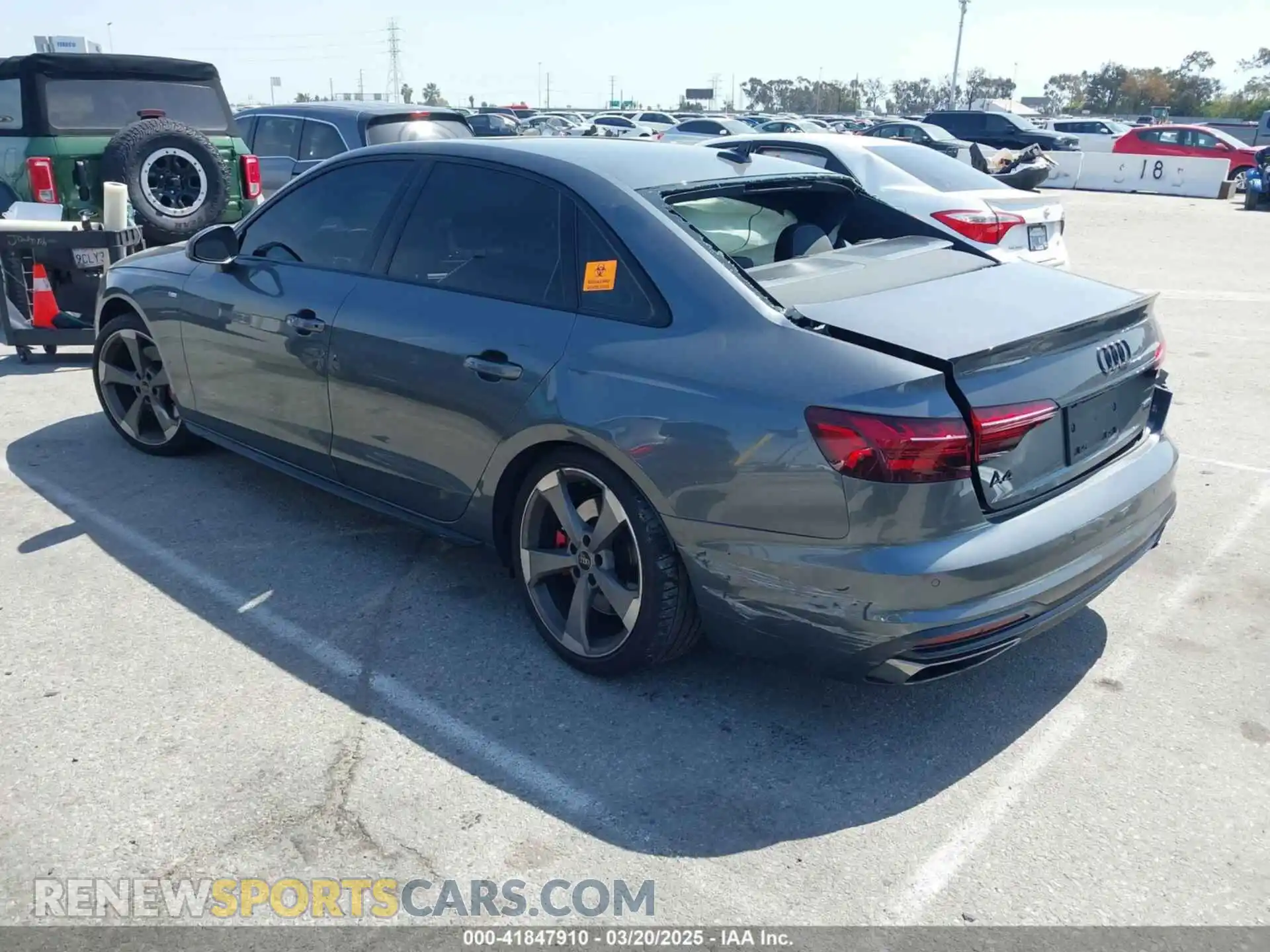 3 fotografías del automóvil dañado WAUEAAF46PA064600 AUDI A4 2023