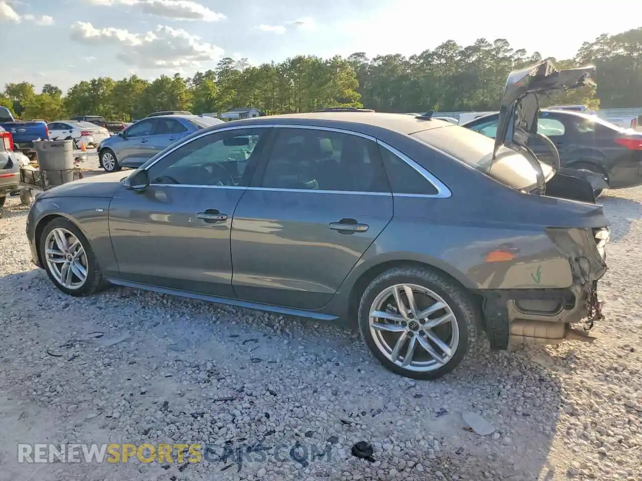 2 Фотография поврежденного автомобиля WAUEAAF46PN008231 AUDI A4 2023