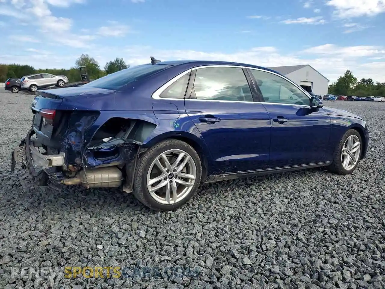 3 fotografías del automóvil dañado WAUEAAF46PN022386 AUDI A4 2023
