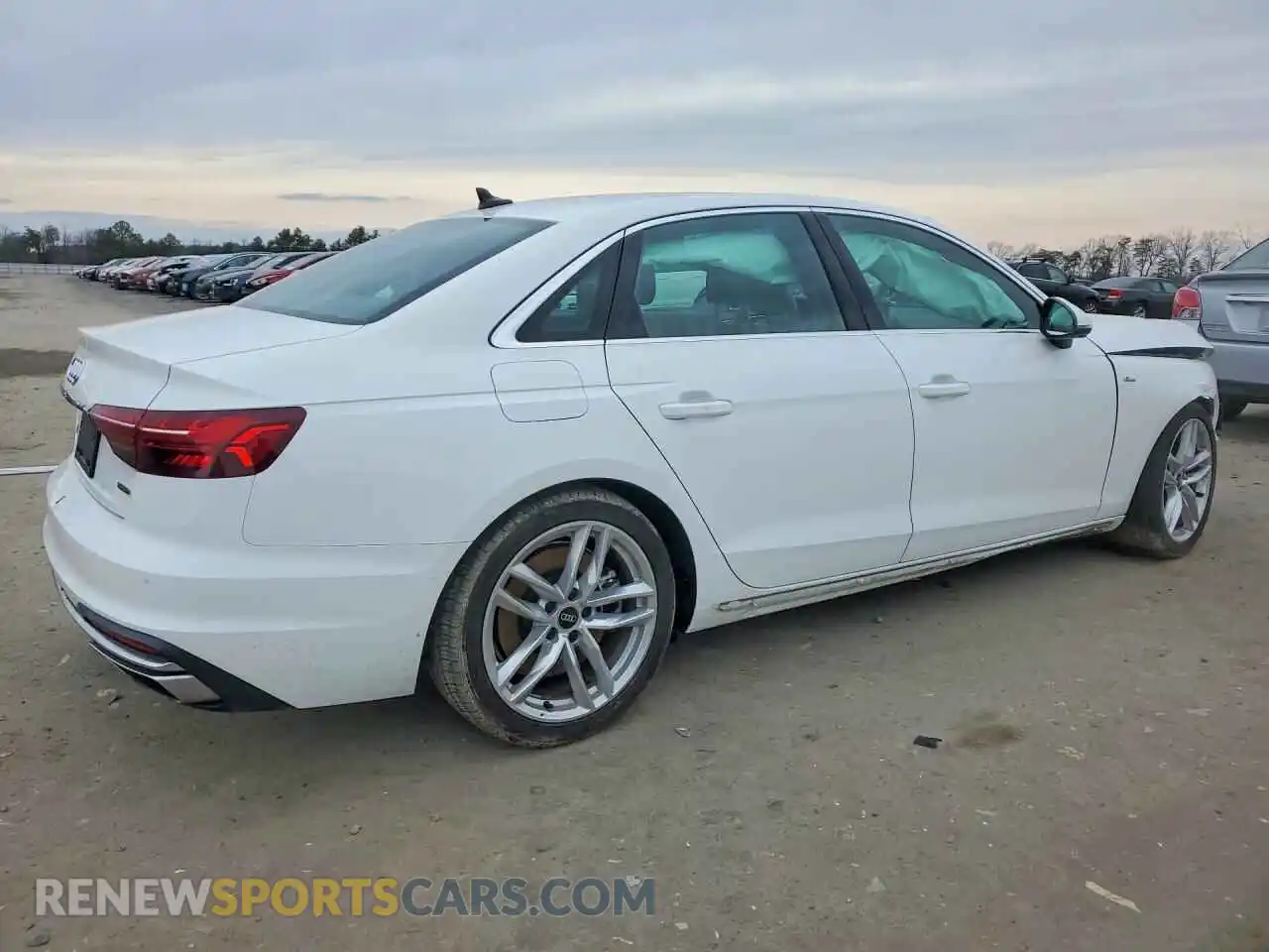 3 fotografías del automóvil dañado WAUEAAF48PN016489 AUDI A4 2023
