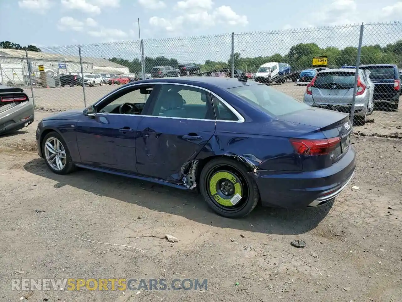 2 Фотография поврежденного автомобиля WAUEAAF49PN009177 AUDI A4 2023