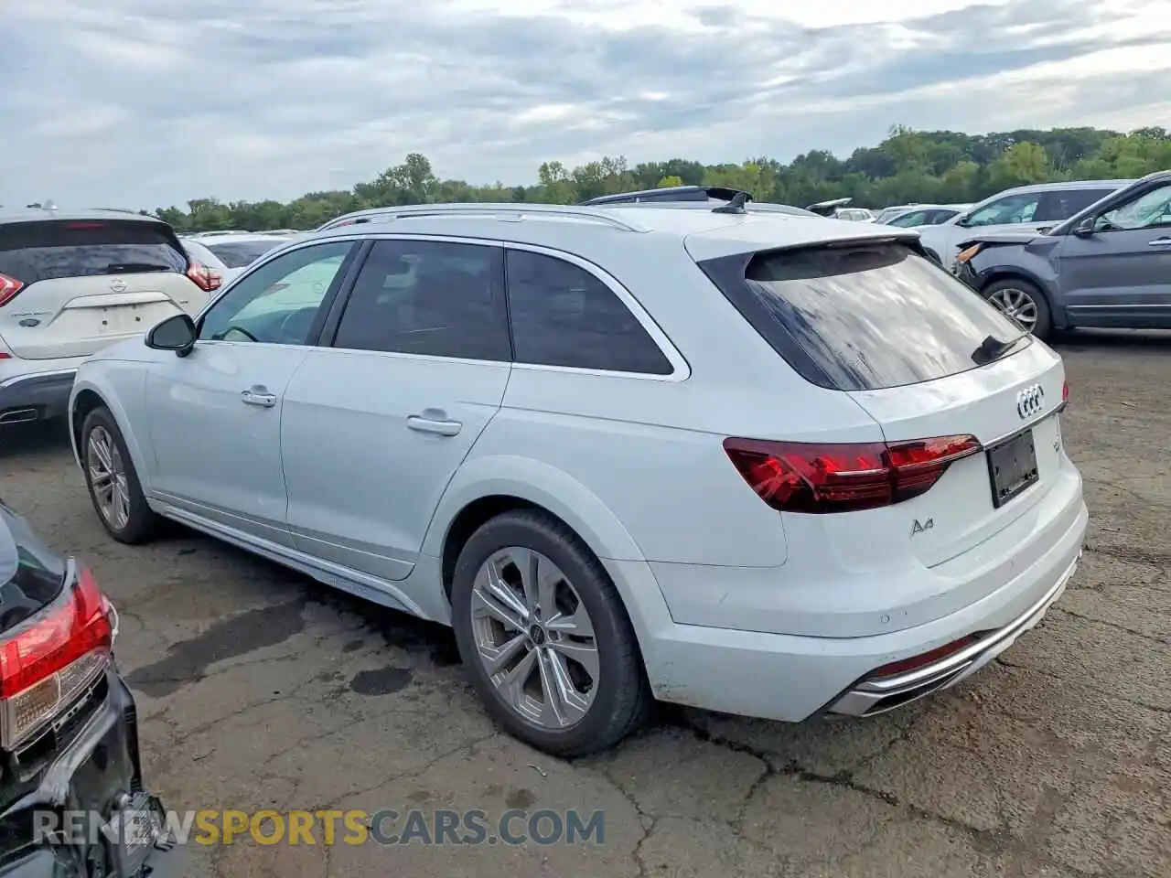 2 Фотография поврежденного автомобиля WA18AAF47RA067051 AUDI A4 2024