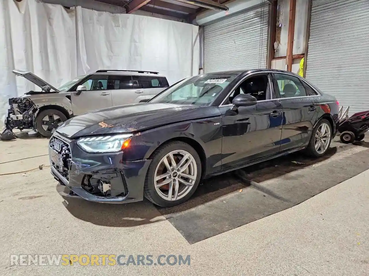 1 Фотография поврежденного автомобиля WAUEAAF45RN013178 AUDI A4 2024