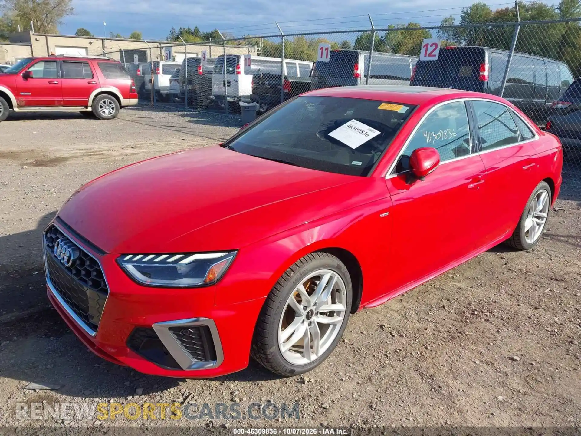 2 fotografías del automóvil dañado WAUEAAF47RN012873 AUDI A4 2024