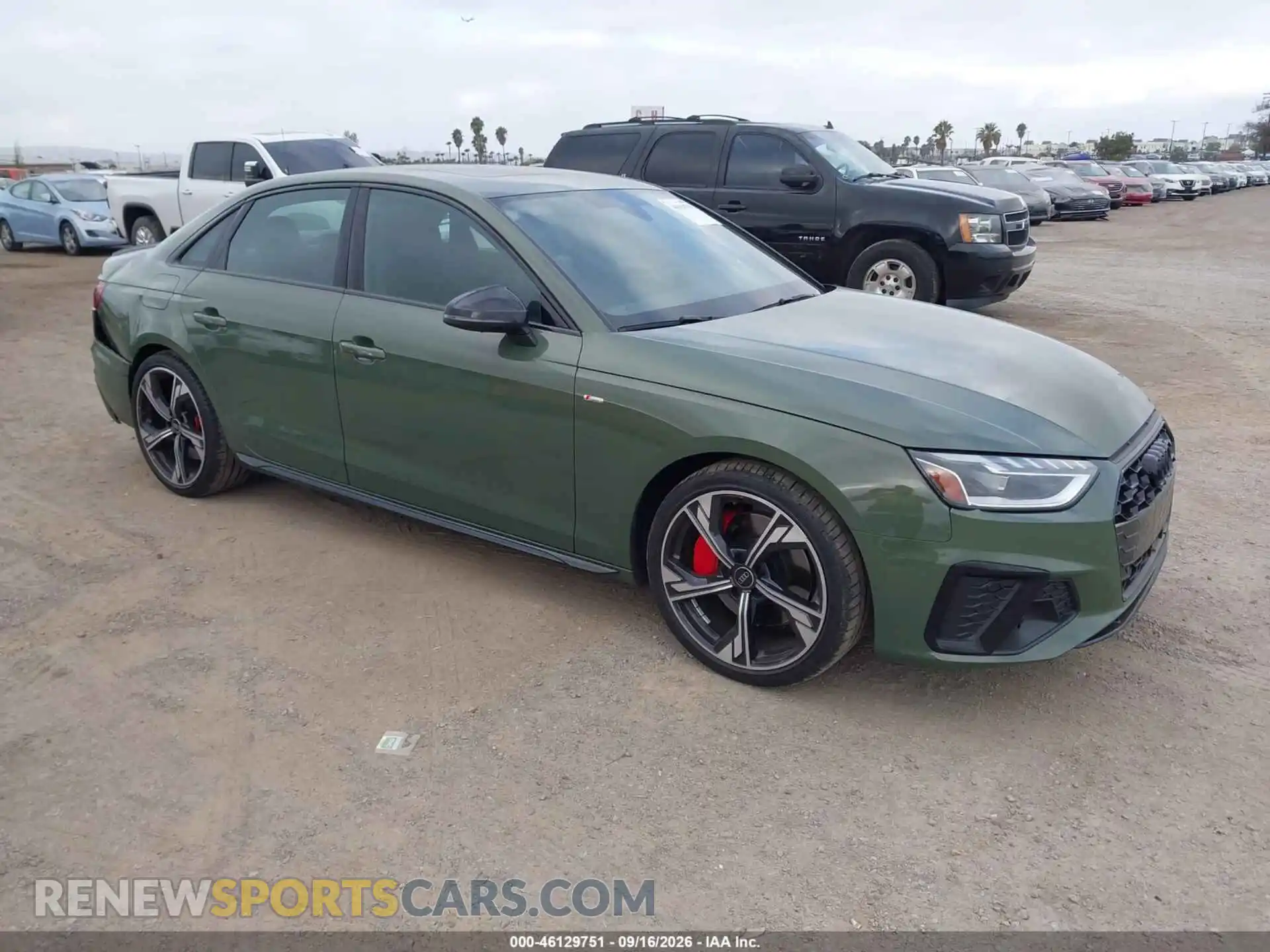 1 fotografías del automóvil dañado WAUEAAF44SA002346 AUDI A4 2025
