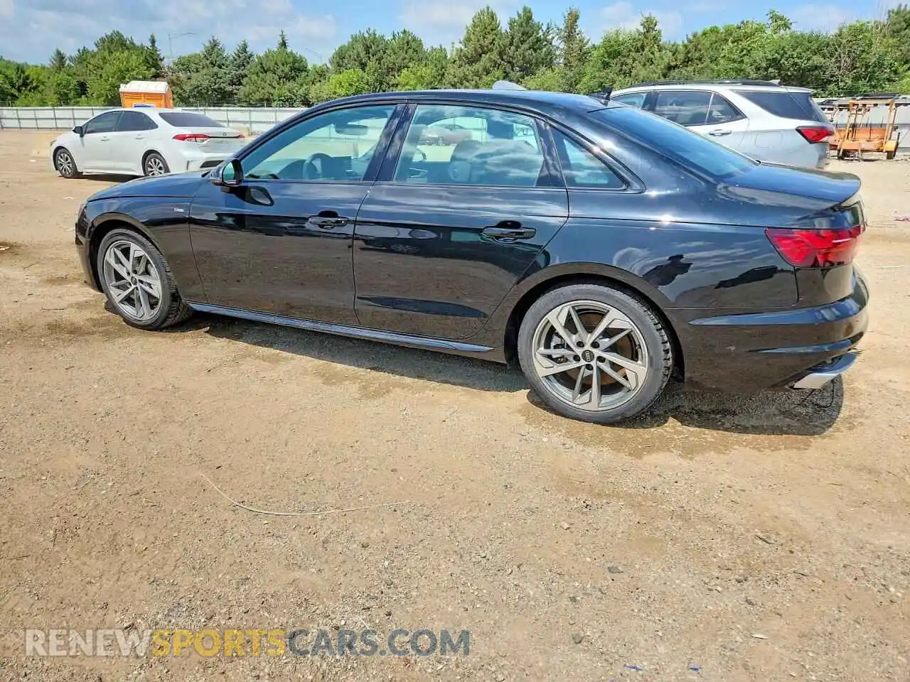 2 fotografías del automóvil dañado WAUEAAF46SN001966 AUDI A4 2025
