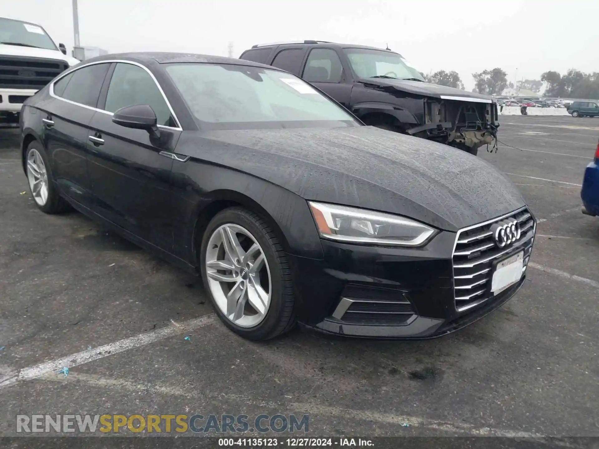 1 Photograph of a damaged car WAUANCF50KA072515 AUDI A5 2019