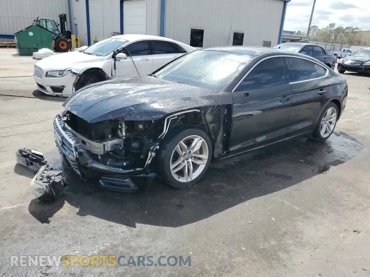 1 Photograph of a damaged car WAUANCF56KA053189 AUDI A5 2019