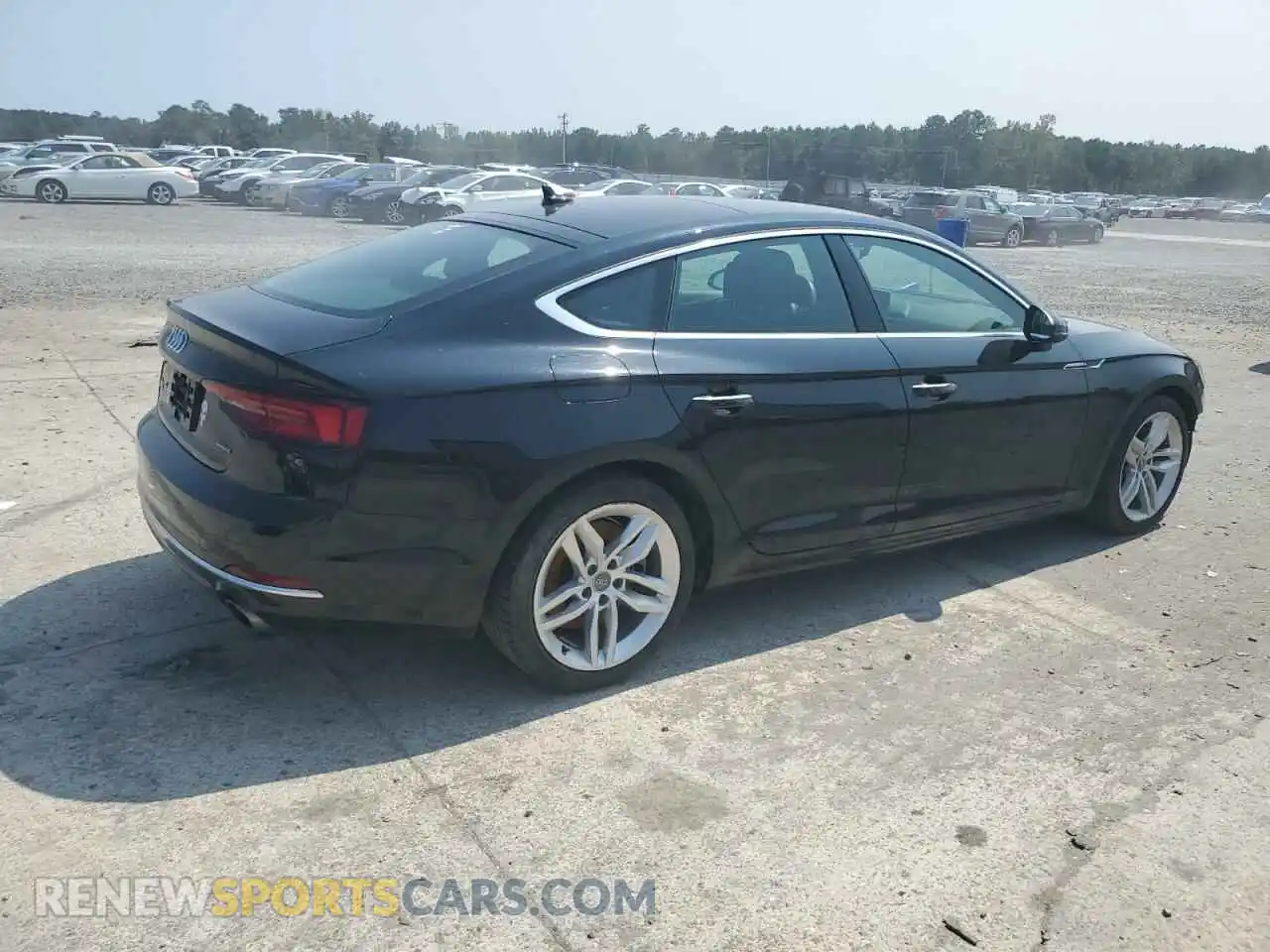 3 Фотография поврежденного автомобиля WAUANCF56KA093031 AUDI A5 2019