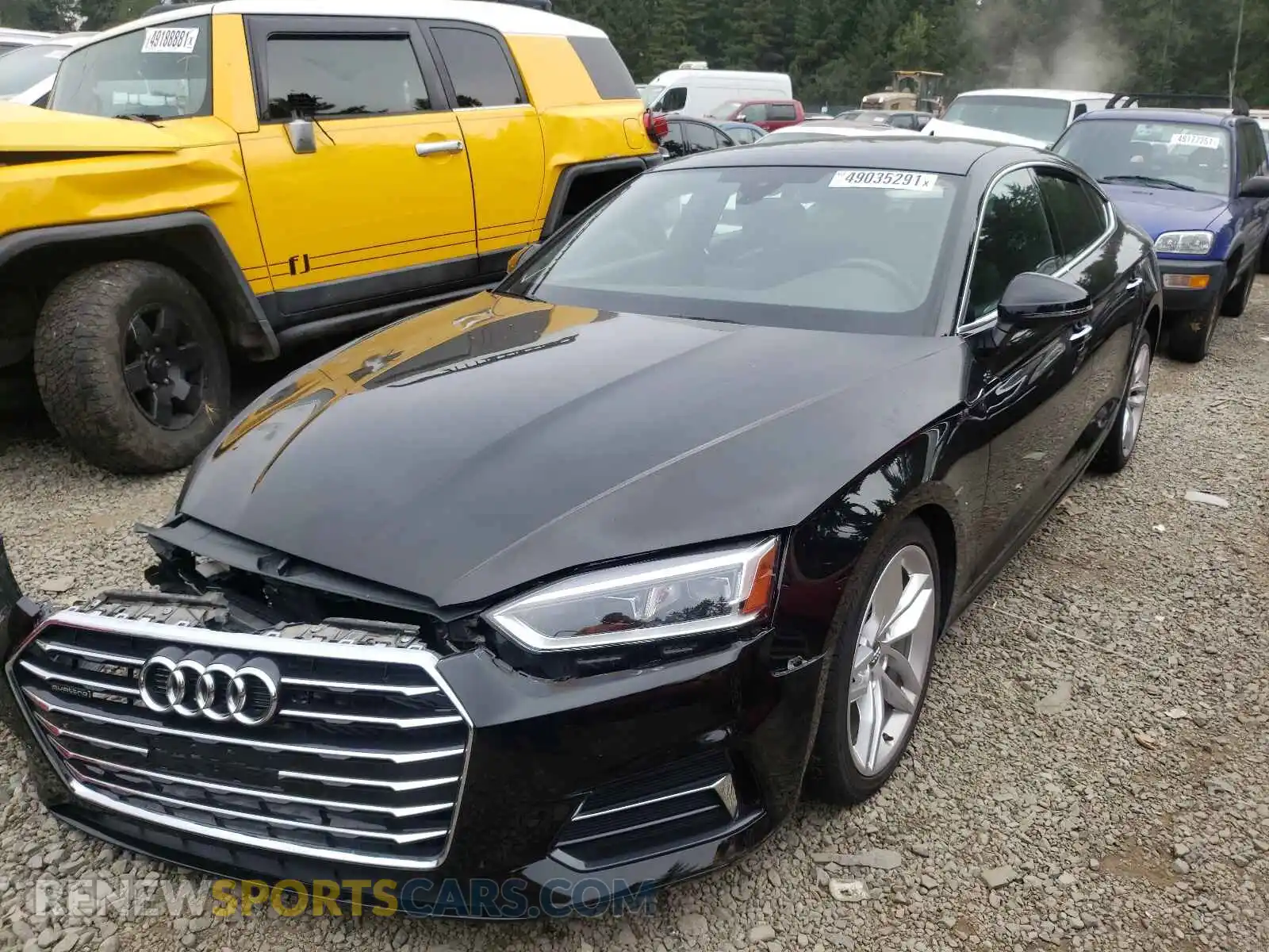2 fotografías del automóvil dañado WAUANCF58KA063125 AUDI A5 2019