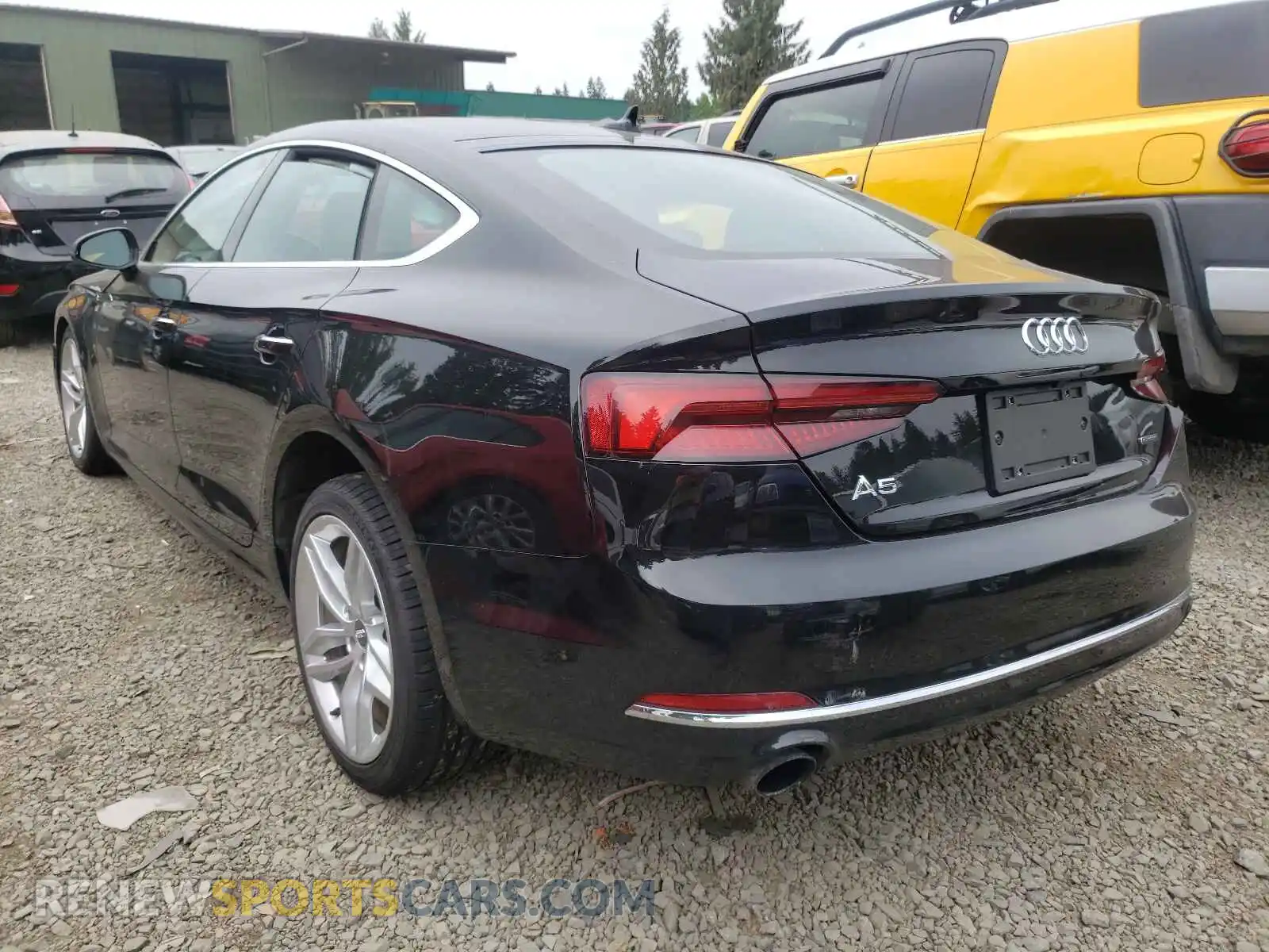 3 fotografías del automóvil dañado WAUANCF58KA063125 AUDI A5 2019