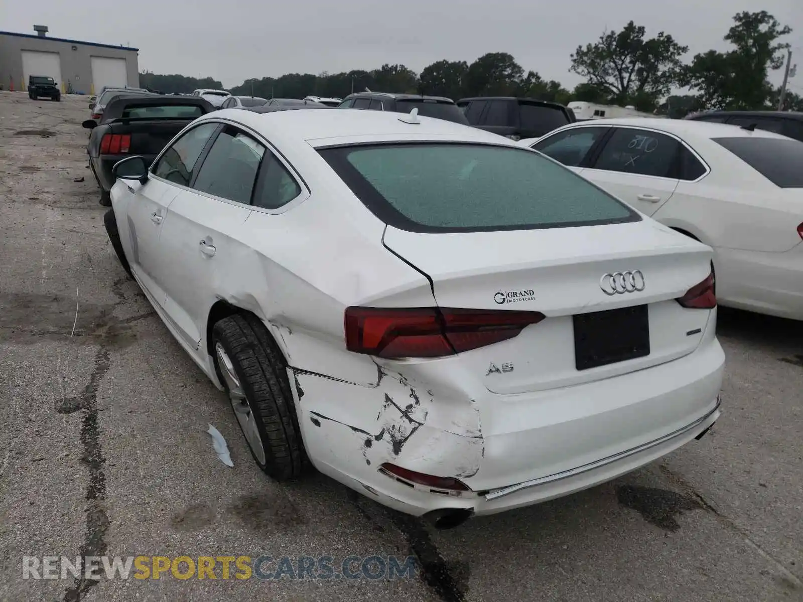 3 Photograph of a damaged car WAUANCF59KA063893 AUDI A5 2019