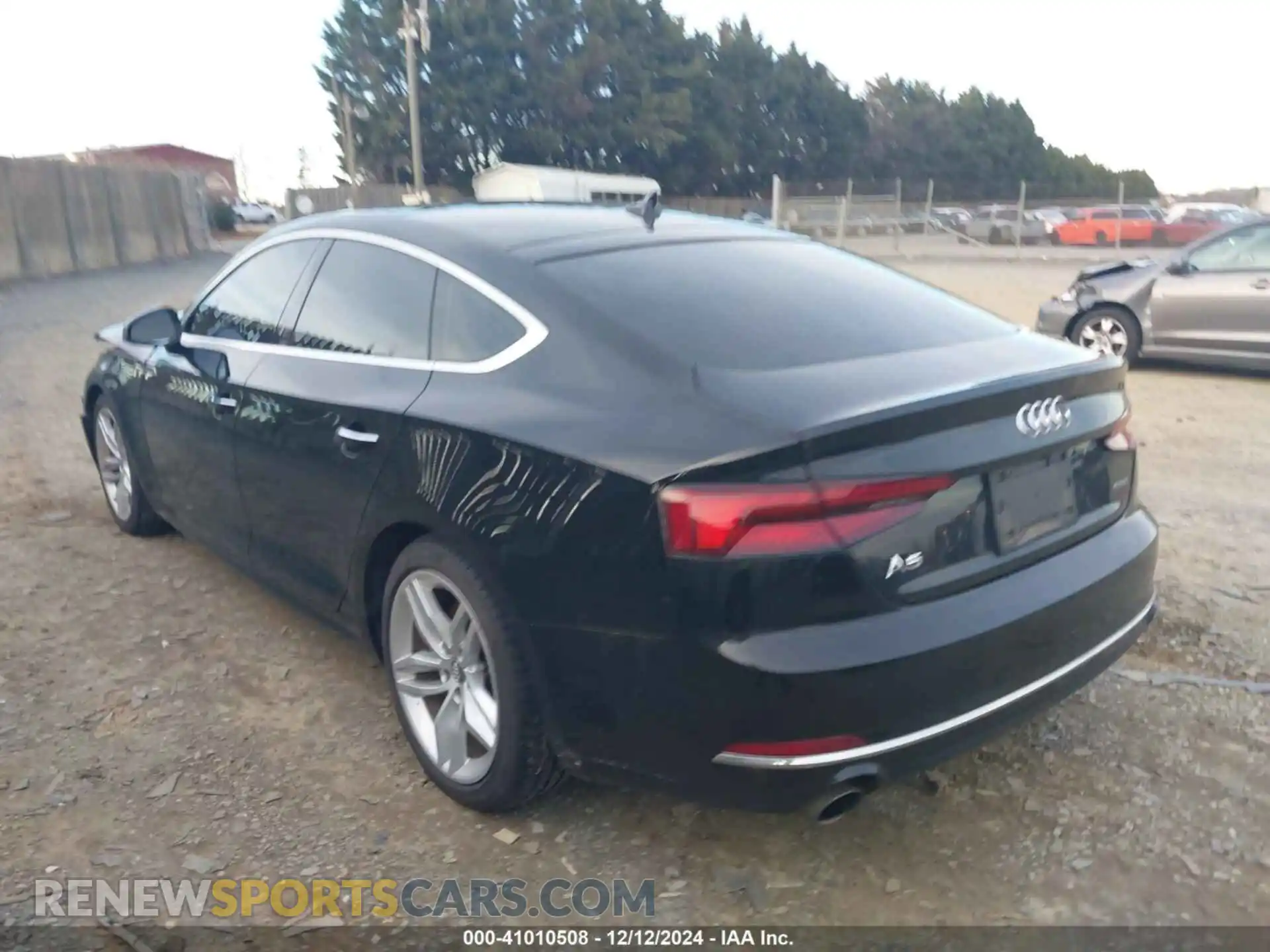 3 Photograph of a damaged car WAUANCF5XKA076863 AUDI A5 2019