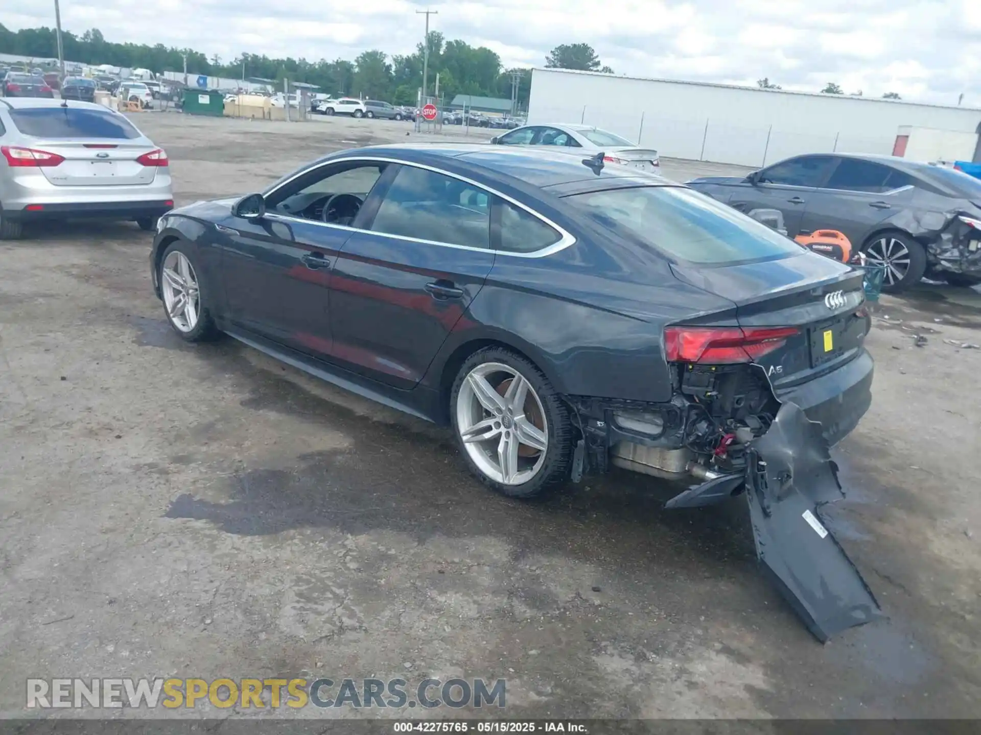 3 Photograph of a damaged car WAUENCF54KA019060 AUDI A5 2019