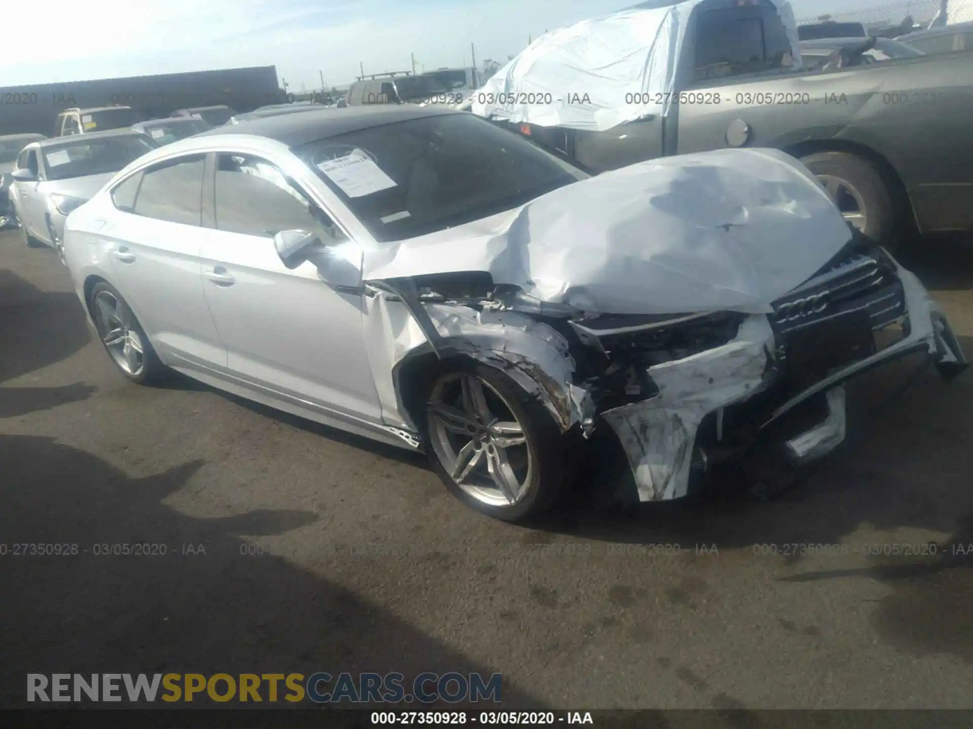 1 Photograph of a damaged car WAUENCF55KA066307 AUDI A5 2019