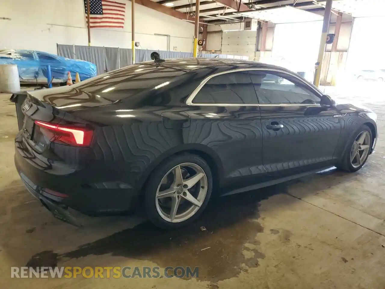 3 Фотография поврежденного автомобиля WAUTNAF53KA009664 AUDI A5 2019