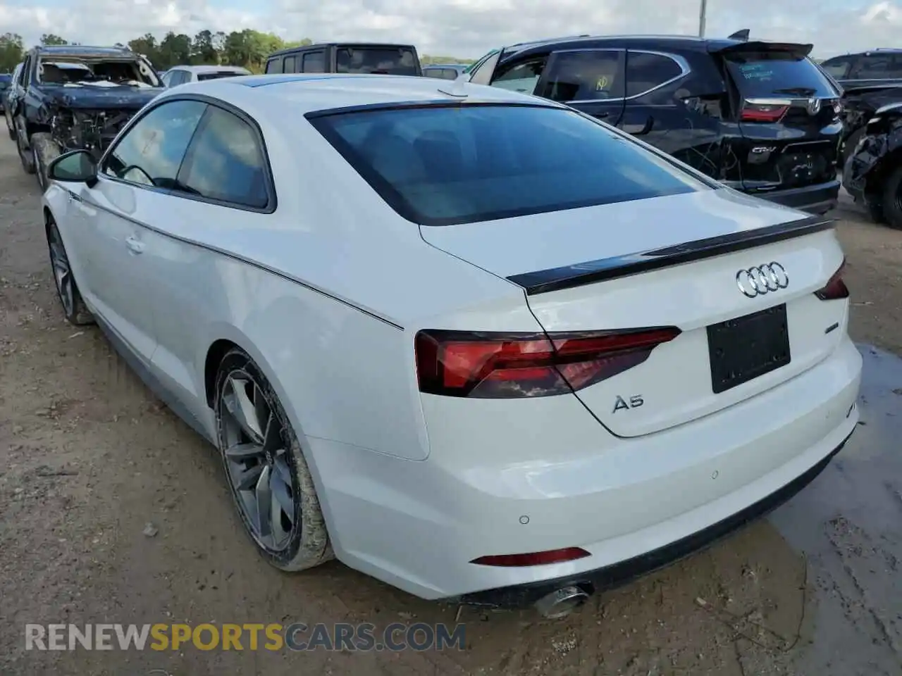 3 Фотография поврежденного автомобиля WAUTNAF59KA012245 AUDI A5 2019