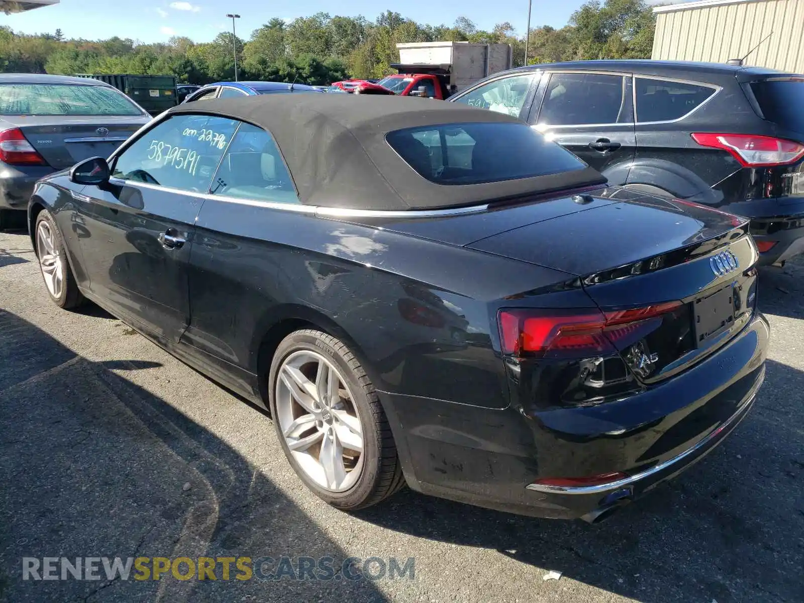 3 Photograph of a damaged car WAUYNGF51KN000589 AUDI A5 2019