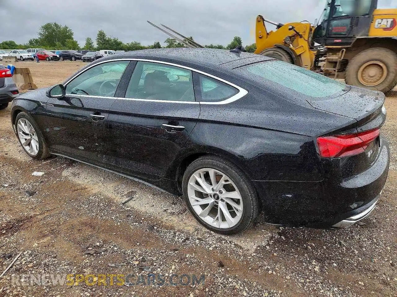 2 Фотография поврежденного автомобиля WAUCBCF58MA051111 AUDI A5 2021