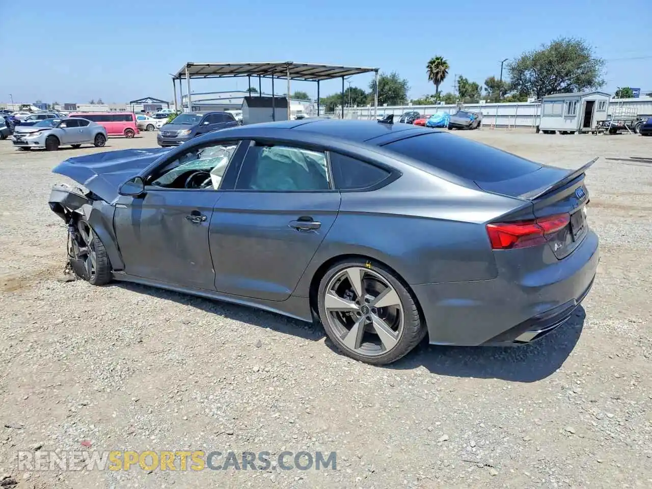 2 Фотография поврежденного автомобиля WAUFACF51MA032819 AUDI A5 2021