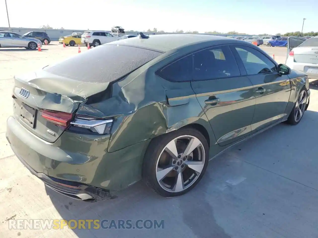 3 Photograph of a damaged car WAUFACF54MA046696 AUDI A5 2021