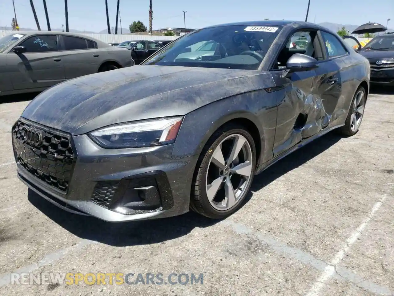 2 fotografías del automóvil dañado WAUTAAF53MA055753 AUDI A5 2021