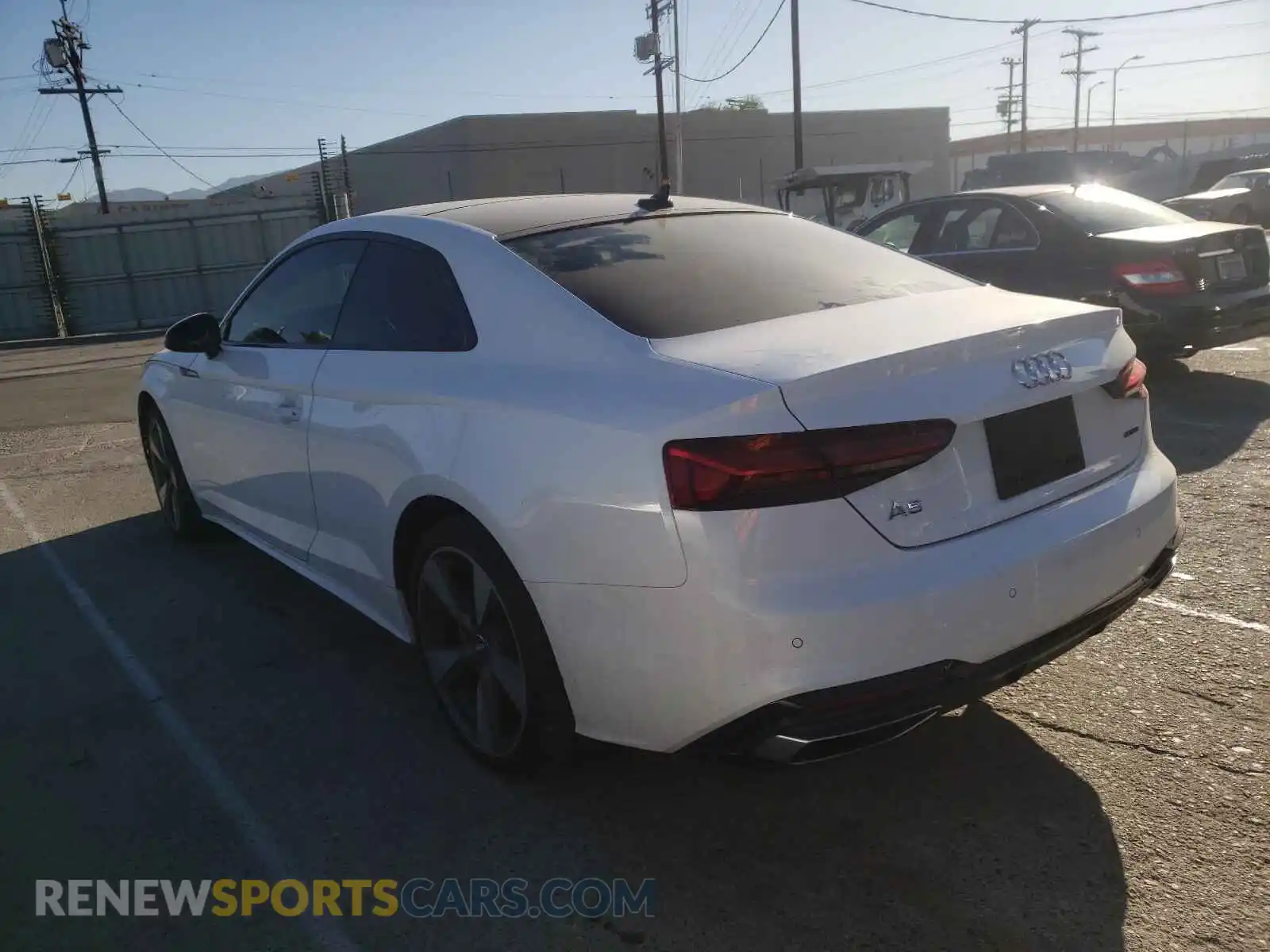 3 Photograph of a damaged car WAUTAAF59MA023499 AUDI A5 2021
