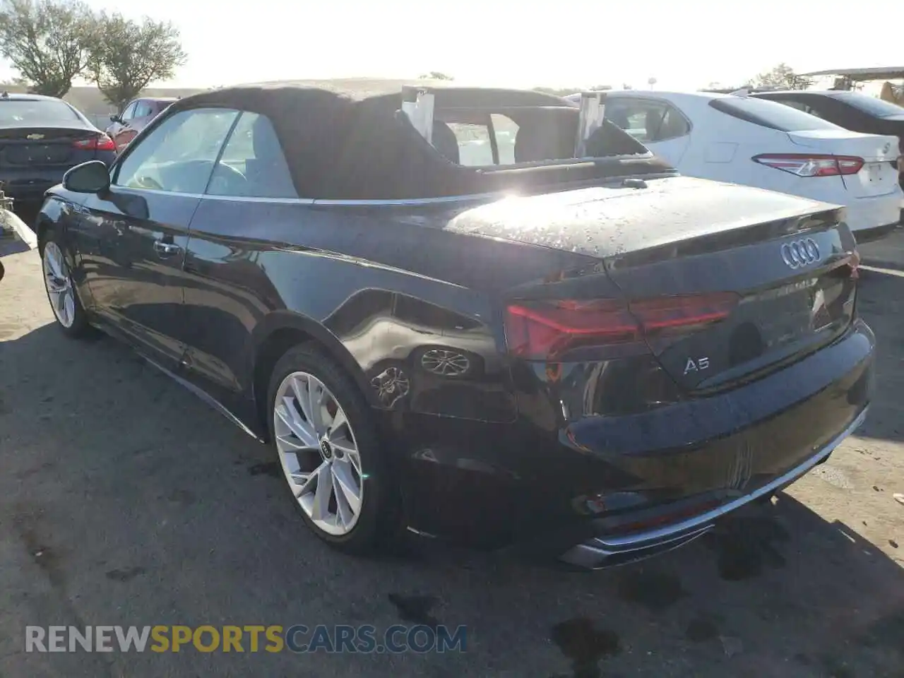 2 Photograph of a damaged car WAUWAGF51MN002624 AUDI A5 2021
