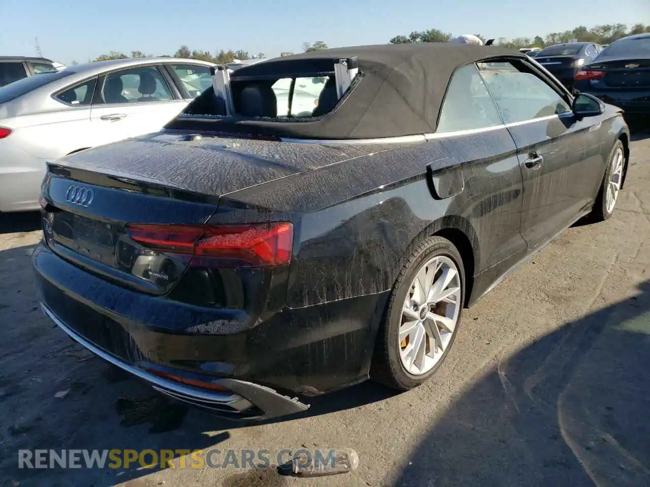 3 Photograph of a damaged car WAUWAGF51MN002624 AUDI A5 2021