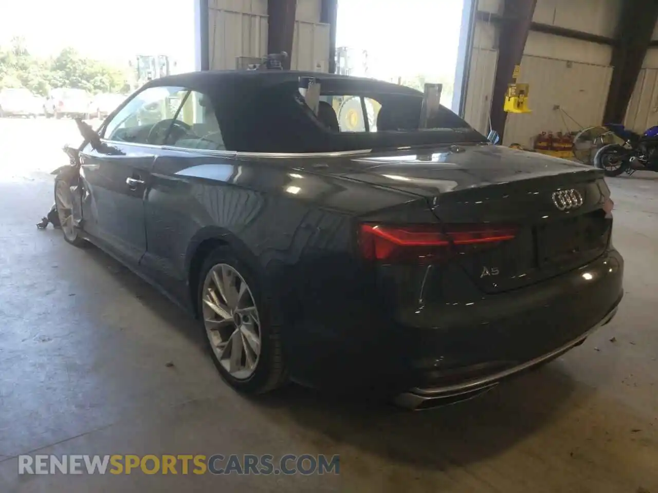 3 Photograph of a damaged car WAUWAGF5XMN002492 AUDI A5 2021