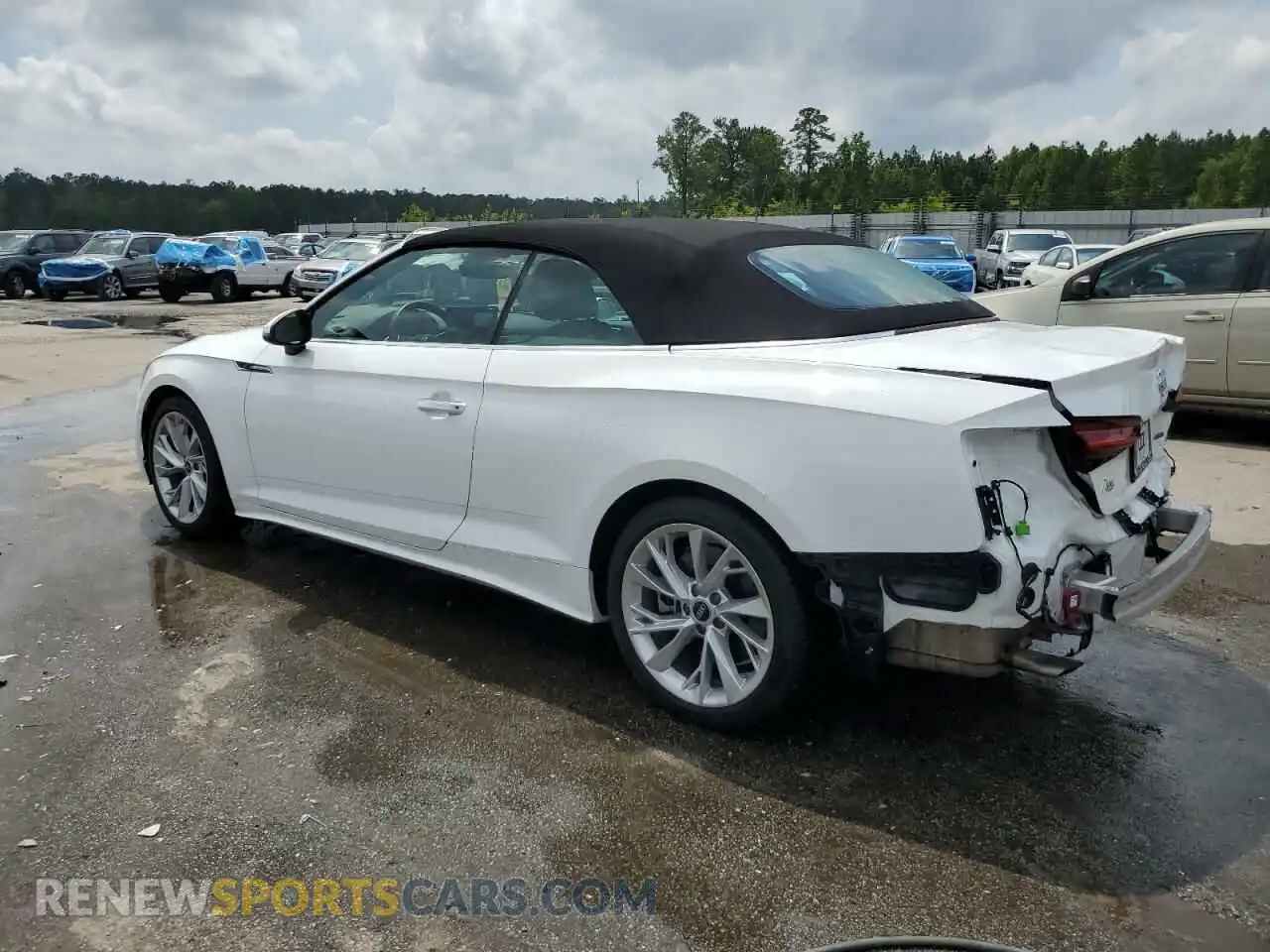 2 Photograph of a damaged car WAU2AGF50NN003649 AUDI A5 2022