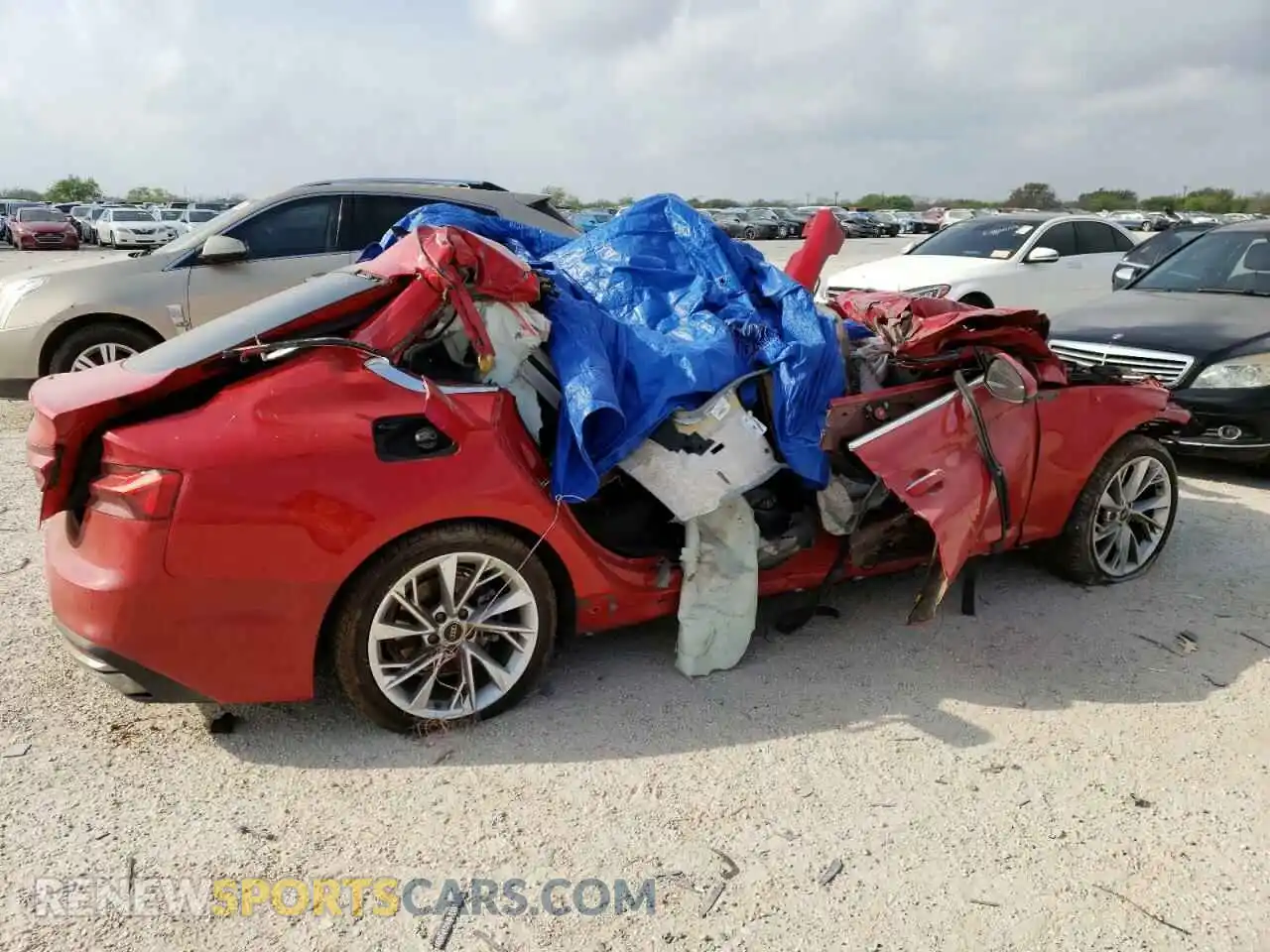 3 Photograph of a damaged car WAUABCF52NA028674 AUDI A5 2022