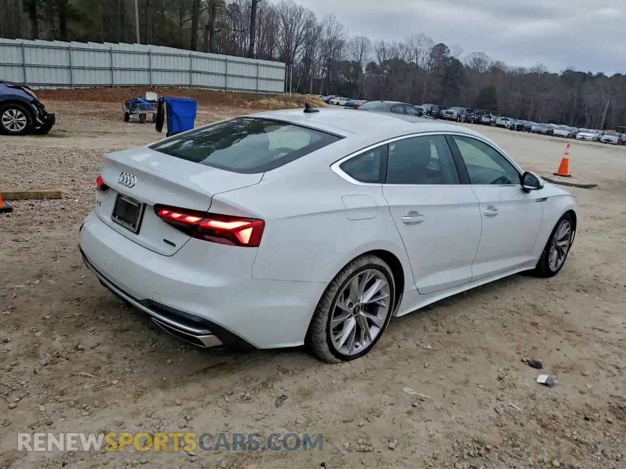 3 Photograph of a damaged car WAUABCF59NA016733 AUDI A5 2022