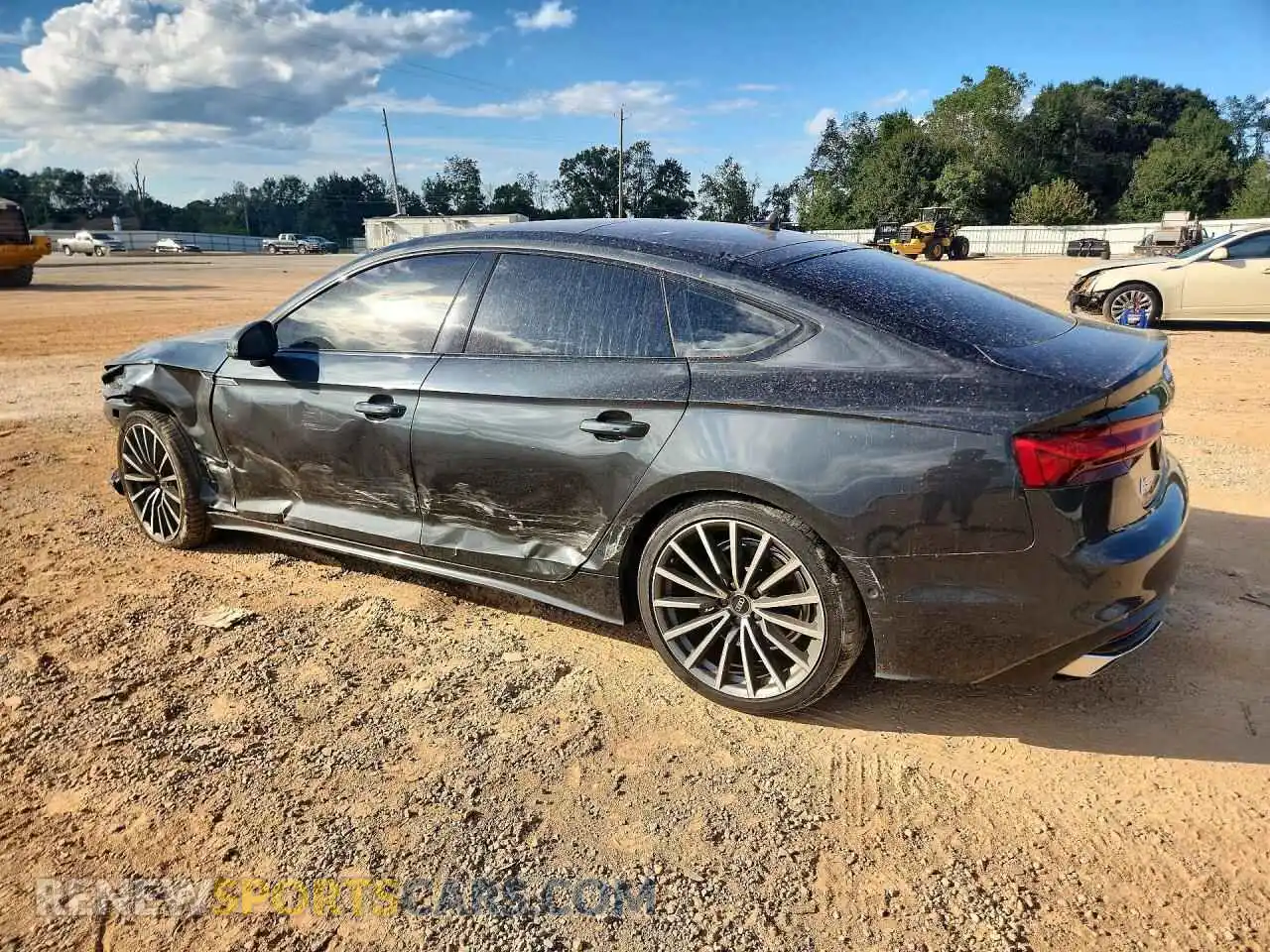 2 Photograph of a damaged car WAUBBCF54NA003246 AUDI A5 2022