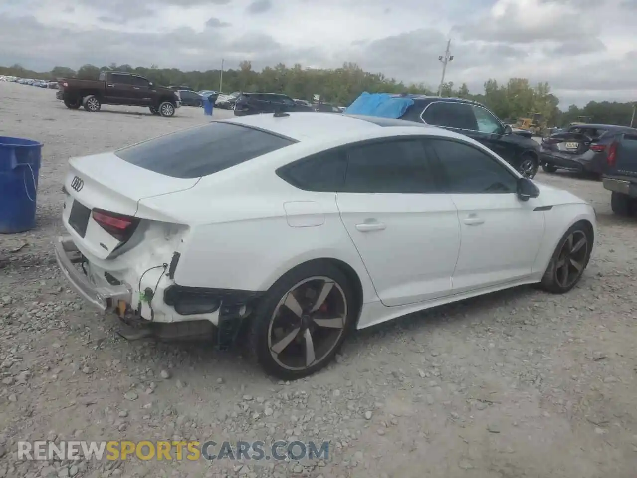3 Photograph of a damaged car WAUFACF51NA007629 AUDI A5 2022
