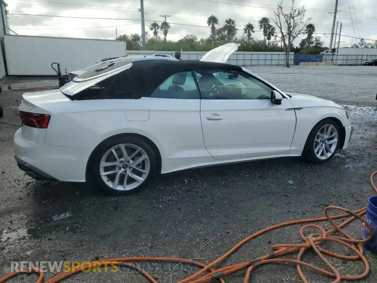 3 Photograph of a damaged car WAU4AGF59PN008750 AUDI A5 2023