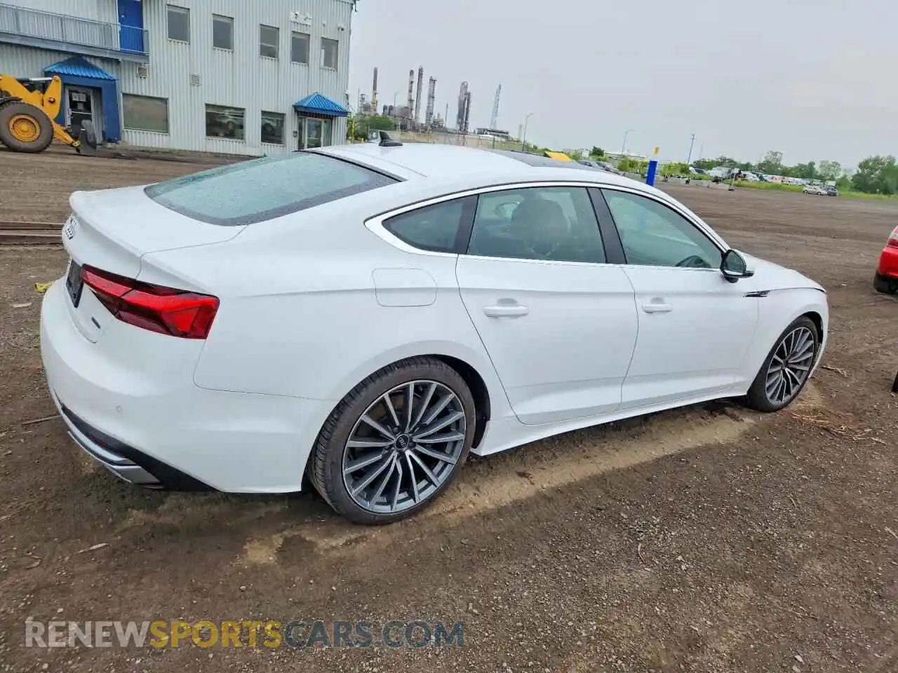 3 Фотография поврежденного автомобиля WAUAACF59PA021209 AUDI A5 2023