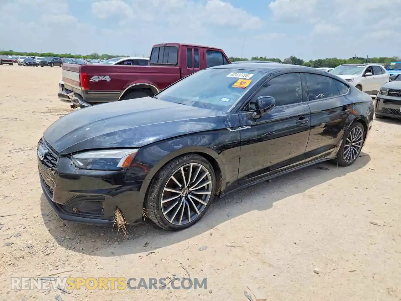 1 Фотография поврежденного автомобиля WAUCBCF56PA047286 AUDI A5 2023