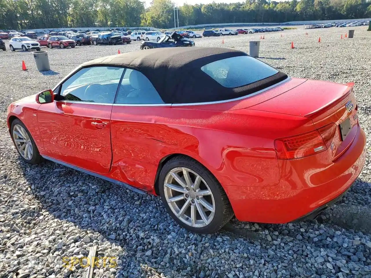 2 fotografías del automóvil dañado WAUD2AFH2HN003900 AUDI A5 2023
