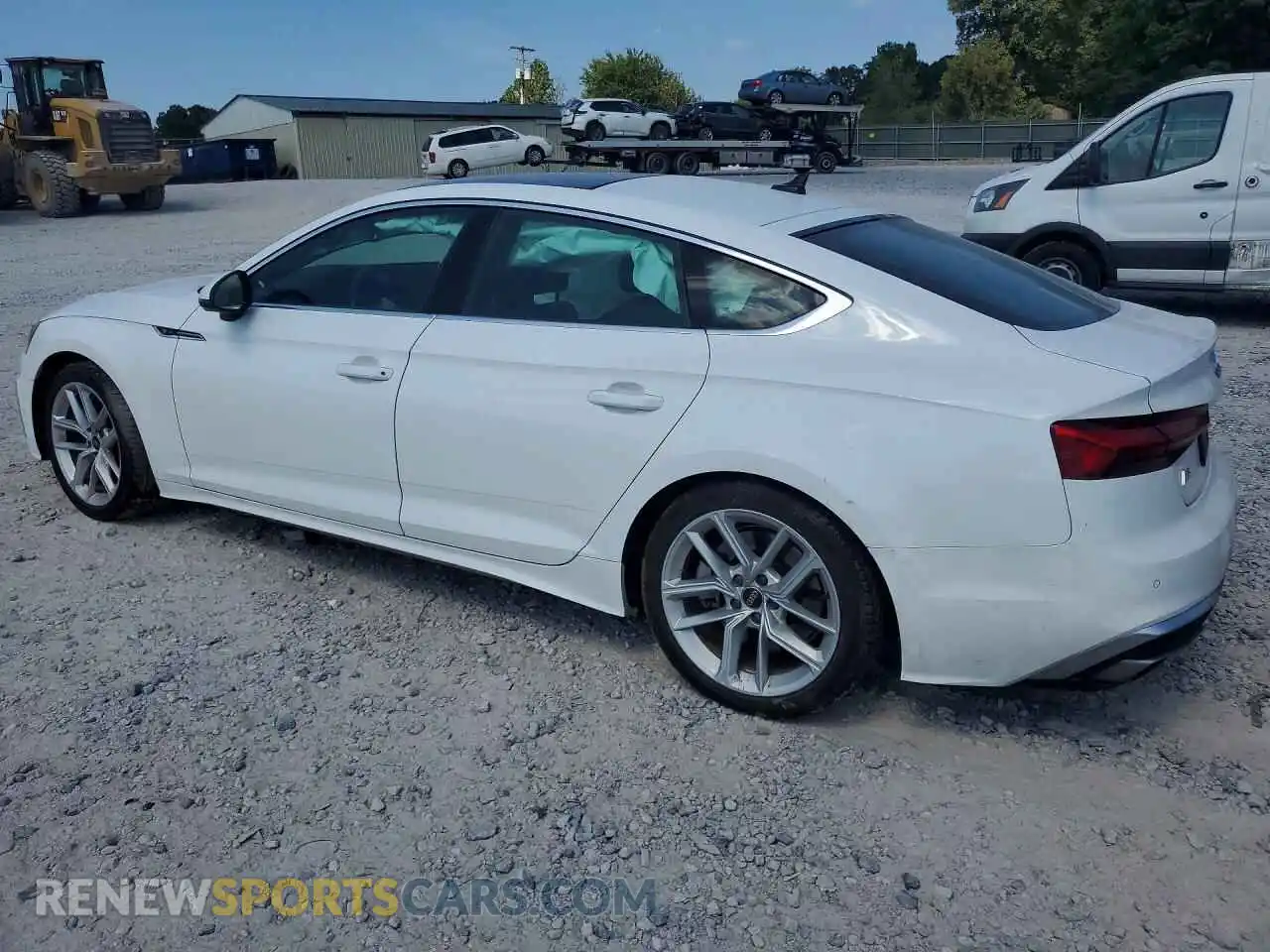 2 Фотография поврежденного автомобиля WAUFACF53PA042949 AUDI A5 2023