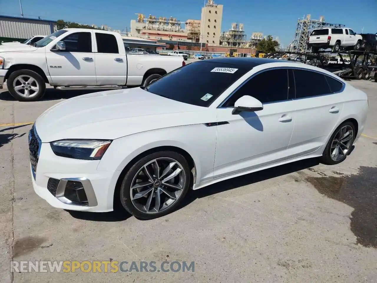 1 Фотография поврежденного автомобиля WAUFACF57PA064498 AUDI A5 2023